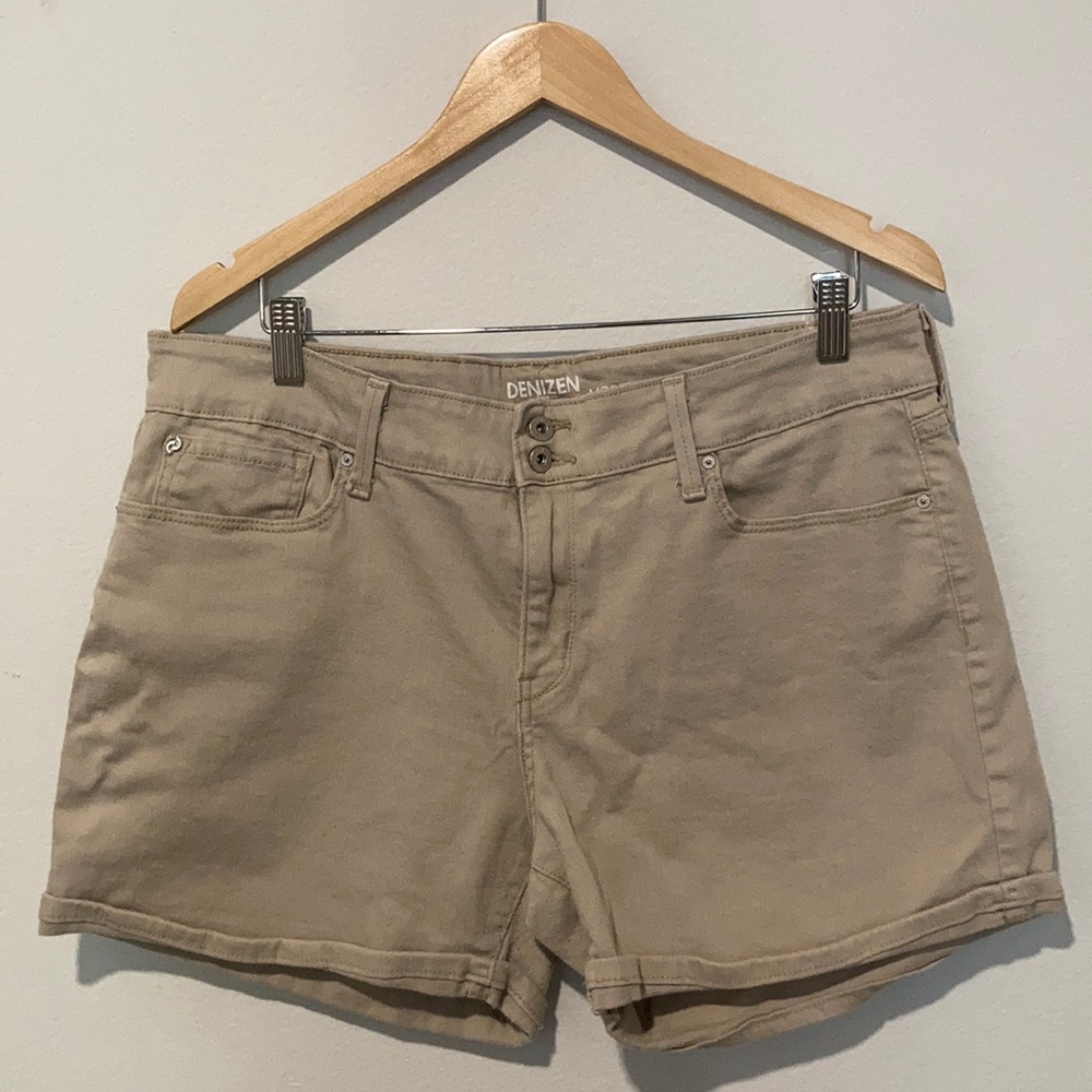 Levi’s Modern Shorts
